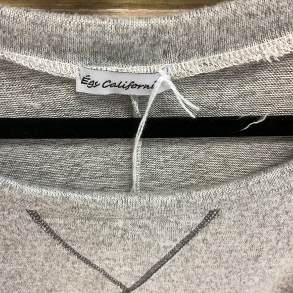 Oversized Raglan Top - Picture 2 of 4